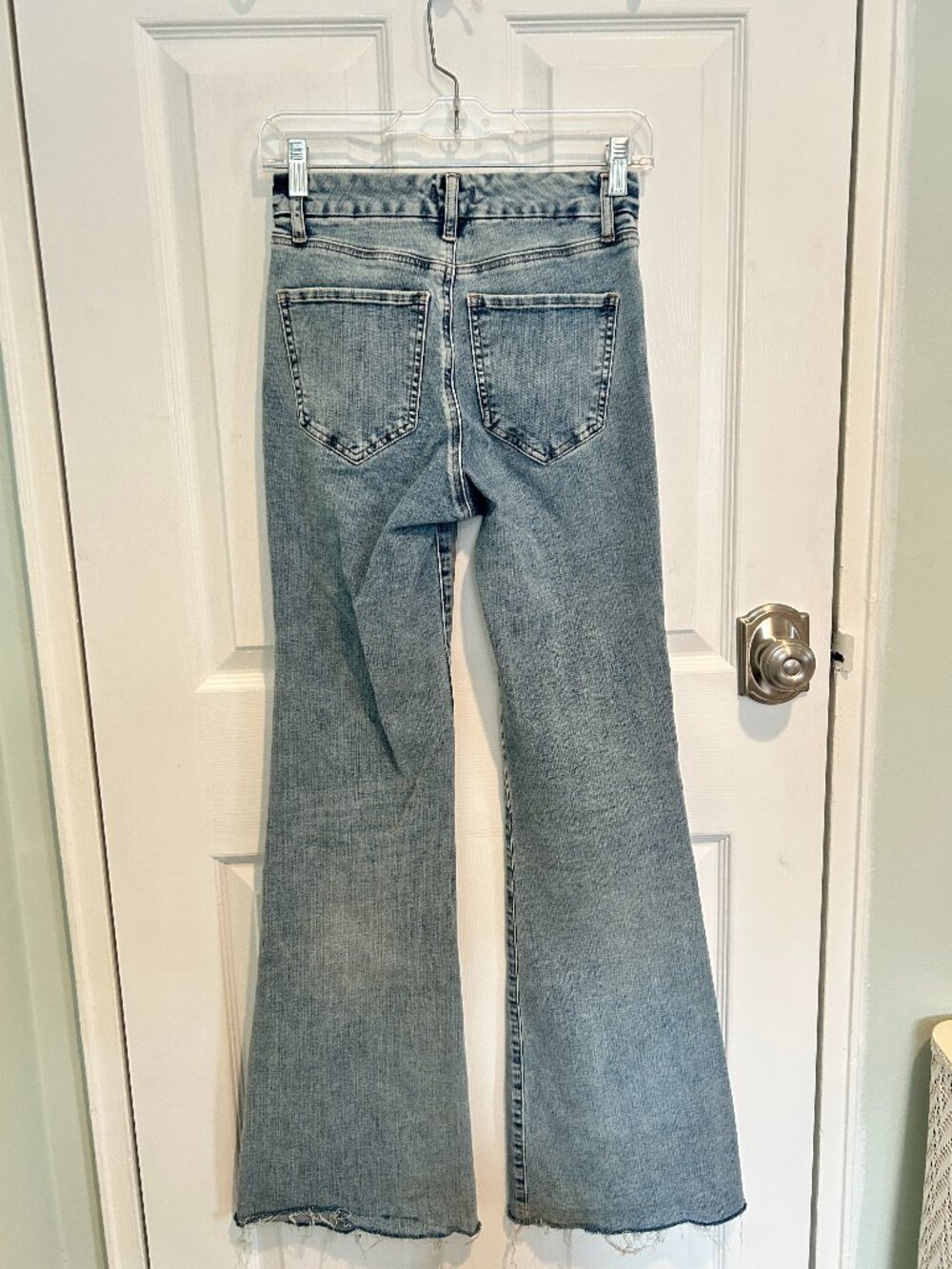 Express 70's Flare Mid-Rise Jeans - Picture 5 of 7